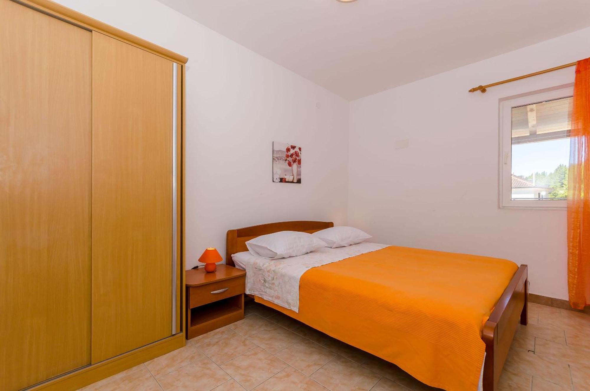 Apartments Helena Ivan Dolac Exterior photo