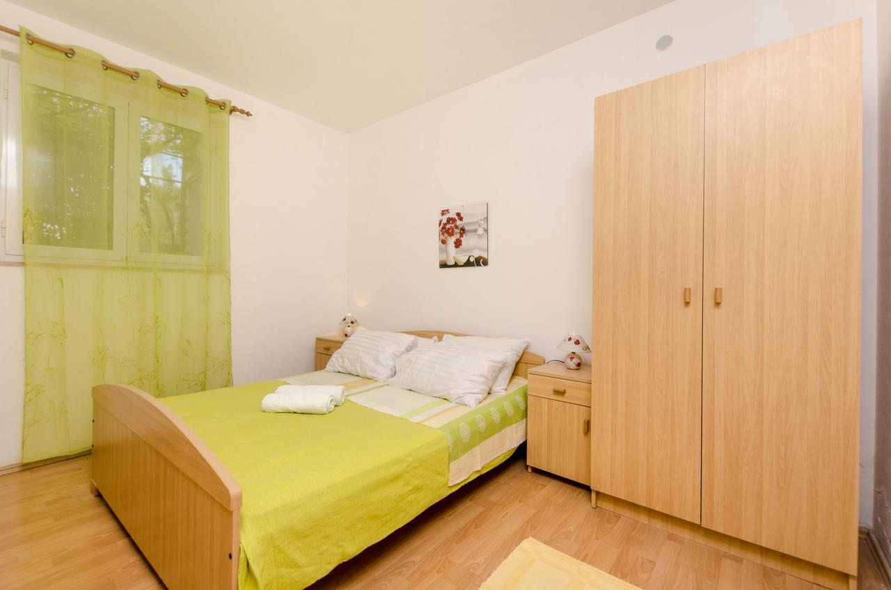 Apartments Helena Ivan Dolac Exterior photo